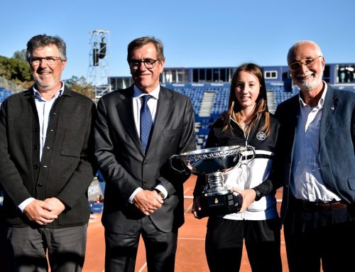 El Club Tennis Vic destina a Sant Tomàs el premi que va aconseguir una de les seves jugadores