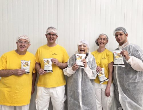 Patates Sant Tomàs fa una edició limitada inspirada en el conte del Patufet i il·lustrada per la Pilarín Bayés